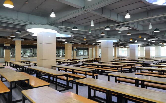 餐飲前廳服務員的工作內容