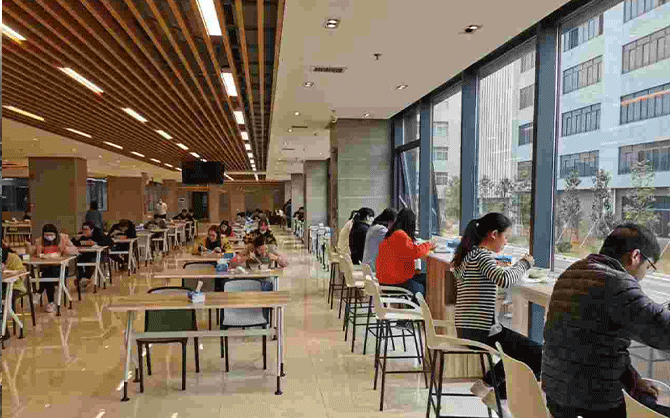 大學(xué)食堂檔口怎么承包要什么資質(zhì)