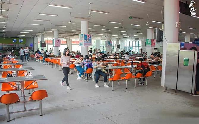 怎么承包大學食堂工作