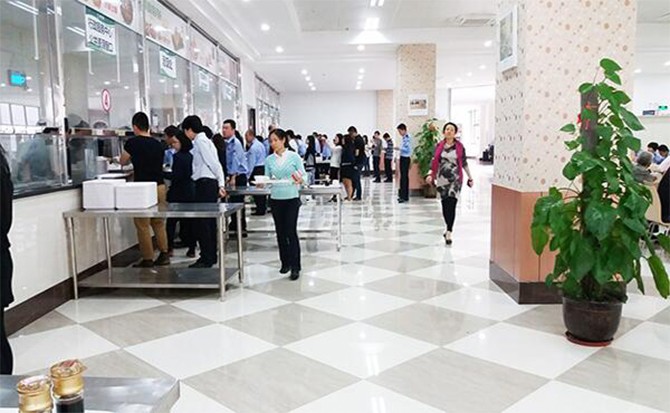 醫(yī)院食堂環(huán)境圖片