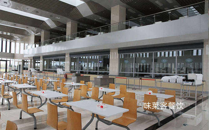 單位食堂:傳統(tǒng)美食與現(xiàn)代健康理念的融合