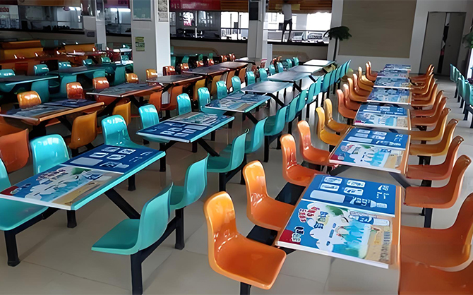 夸張的細節管理，讓學校食堂成為學生們的樂園！