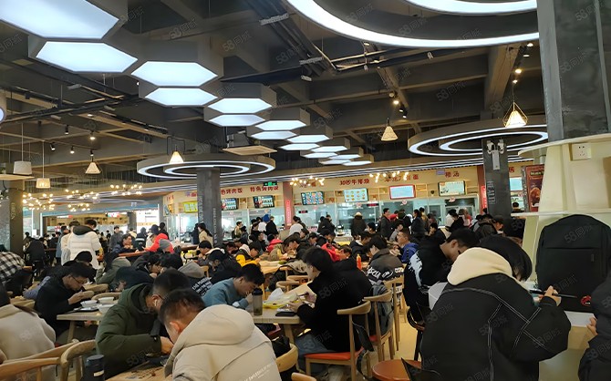 食堂用餐現(xiàn)場環(huán)境圖片